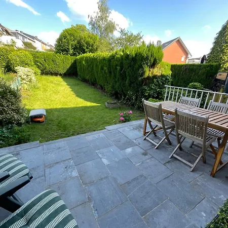 Happiness At Lili Verviers